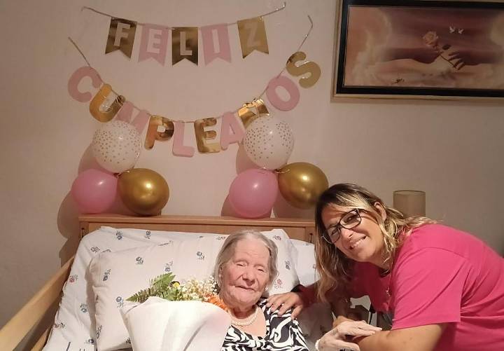 Candelaria García, vecina de Ingenio, guarda a sus 104 años la memoria viva de una familia entre Cuba y Canarias