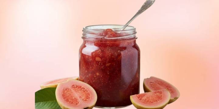 Cómo hacer mermelada de guayaba, ideal para acompañar cualquier postre