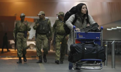 Delhi air traffic control disruption spreads to Mumbai, Jaipur, other cities, 300+ flights affected