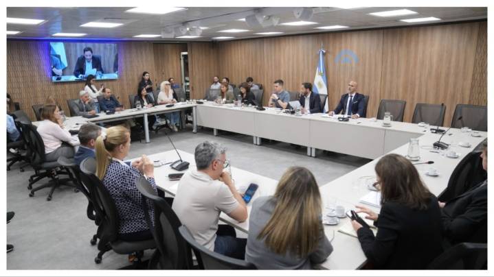 Caso $Libra: congelan bienes de Hayden Davis y se conocen dos nuevos operadores involucrados