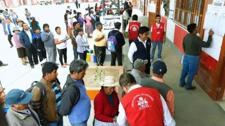 JNE desplegará 578 fiscalizadores para fiscalizar las elecciones primarias del APRA y Renovación Popular