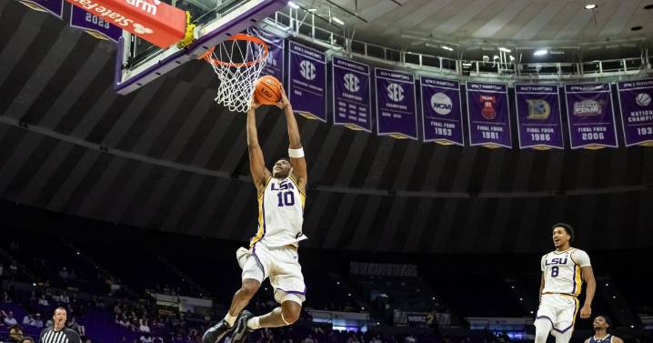 Photos: LSU powers past FIU on Sutton's 19 points