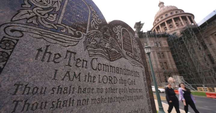 Texas AG sues Galveston ISD for not displaying the Ten Commandments in classrooms