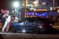 Motociclistas asesinan a balazos a un hombre mientras conducía en Ribera del Bosque