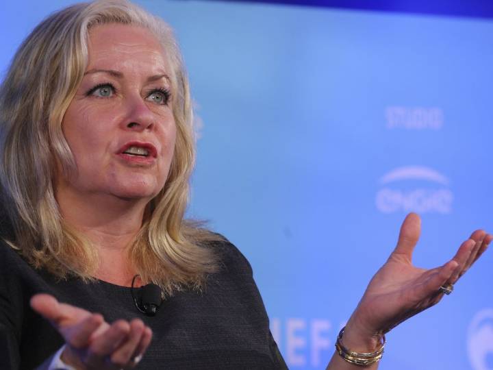 Linda Hasenfratz criticizes Ottawa's productivity analysis