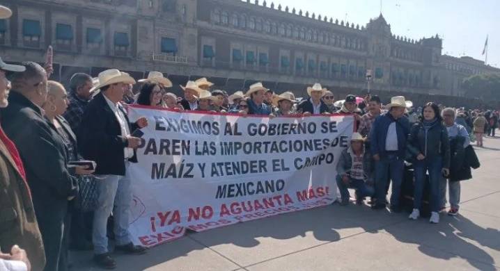 Agricultores en pie de lucha en la CDMX