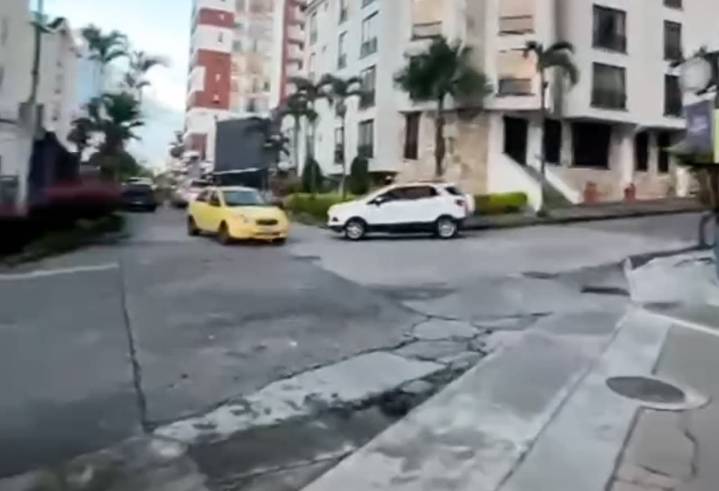 Cierres viales en Laureles Armenia por obras de alcantarillado: plan de desvíos y recomendaciones