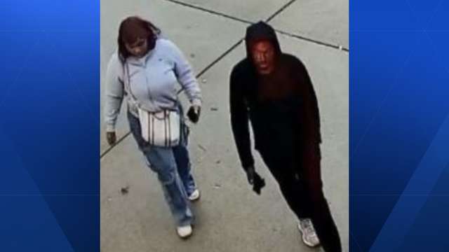 Police searching for suspects accused of robbing store at Western Hills Plaza