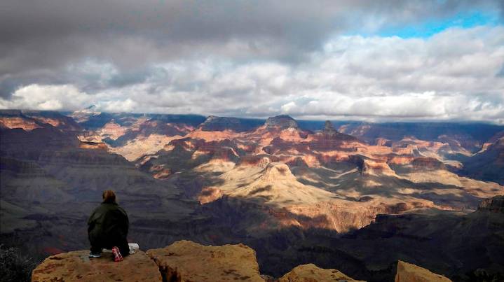 Quiénes tendrán que pagar 100 dólares extra por viajar a los Parques Nacionales de Estados Unidos en 2026