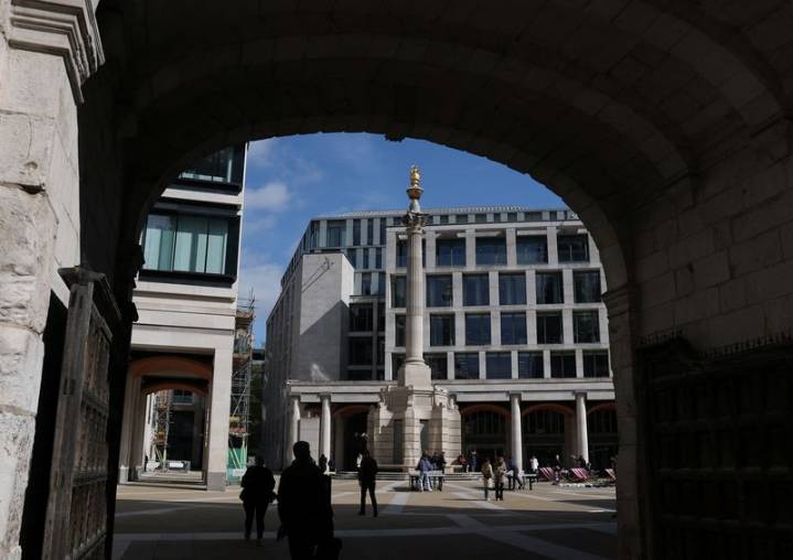 UK's FTSE 100 edges lower as industrial and energy shares weigh