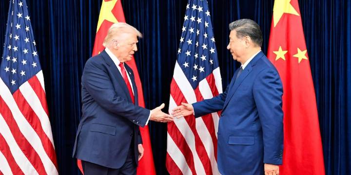 El Congreso de EEUU presentó un informe que describe todas las acciones globales que ejecuta China para doblegar a Occidente