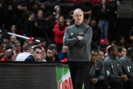 Steve Pikiell ‘learned a lot about’ Rutgers in blowout loss to Tennessee: ‘We won the 2nd half’