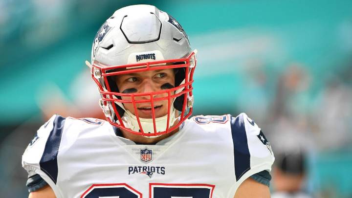 Rob Gronkoswki retires: Patriots icon to sign one-day contract with New England