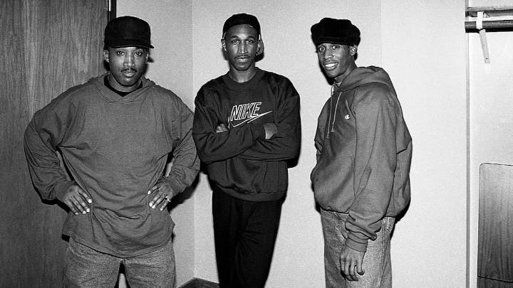 4 R&B Songs That Are Guaranteed To Set the Mood for Date Night