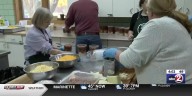 Green Bay non-profit holds ‘emergency cooking’ event to feed community during shutdown