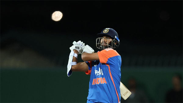 Washington Sundar’s explosive knock powers India to series-levelling win over Australia in Hobart