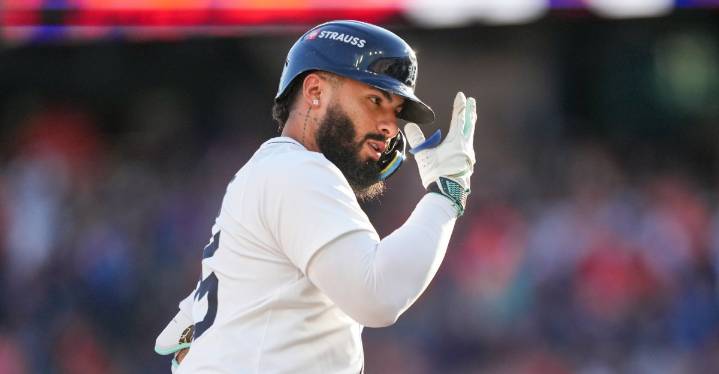 Gleyber Torres accepts qualifying offer with the Tigers