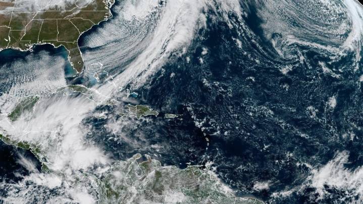 Tropics quiet in final weeks of hurricane season