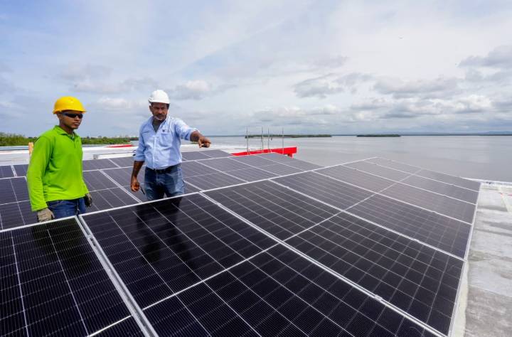 I.E. Jorge Artel: pionera en colegios públicos de Cartagena con sistema de energía solar