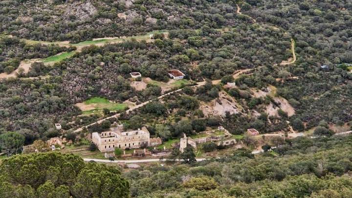 La minera califica el año de “frustrante” por la solicitud de licencia que tramita la Junta en Cáceres y no descarta reiniciar el proceso