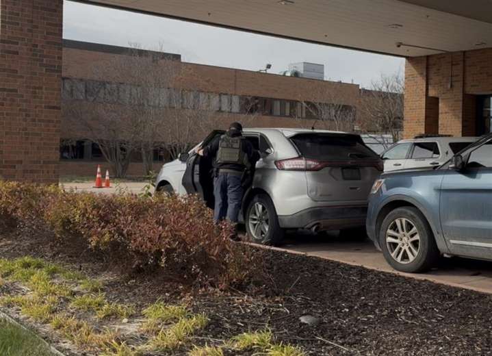 ICE detains 1 outside hospital near Ann Arbor