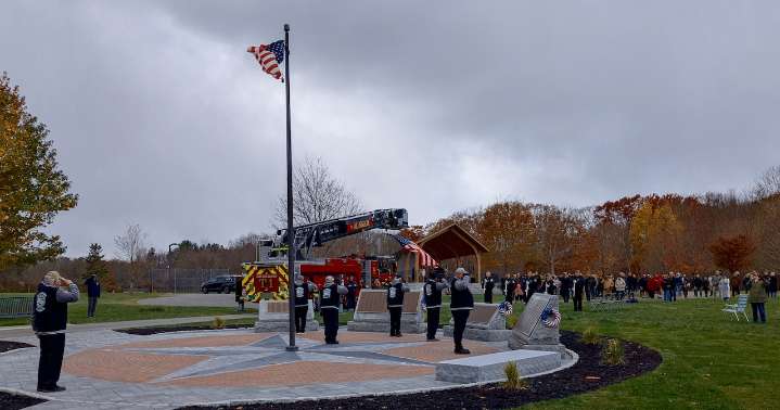 Agawam pays tribute to veterans at new memorial