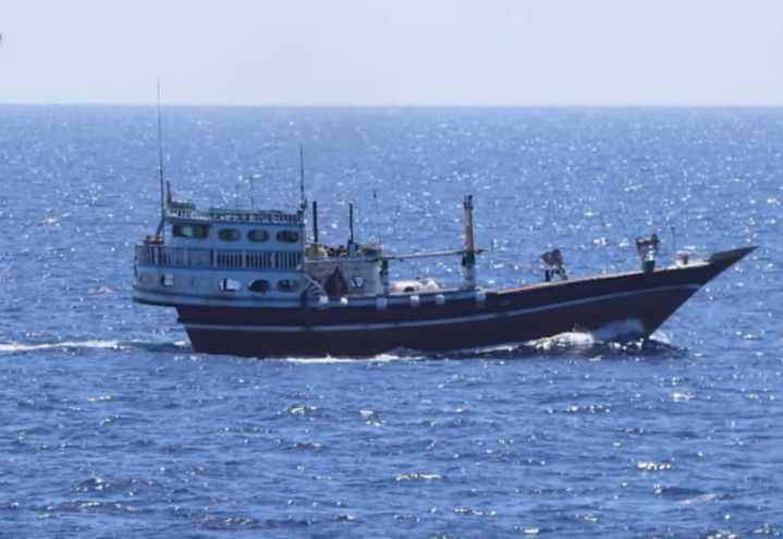 Pirates Board Ship from India in Somalia
