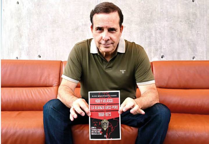Aldo Mariátegui: "Había periodistas y militares que habían trabajado con la KGB. Un general velasquista es recibido por Andrópov”