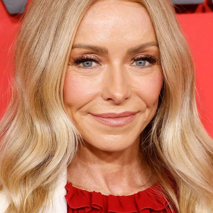 Why Kelly Ripa's Neighbor Lodged a 'Complaint' Against Her on Halloween