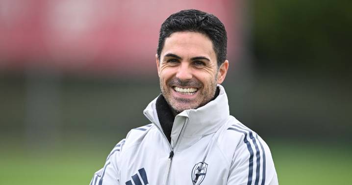 Arsenal news: Mikel Arteta eyes £70m forward as star says transfer fee is worth it
