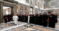 Pope Leo XIV Encourages Religious Leaders to Foster Hope and Avoid Stagnation in Governance