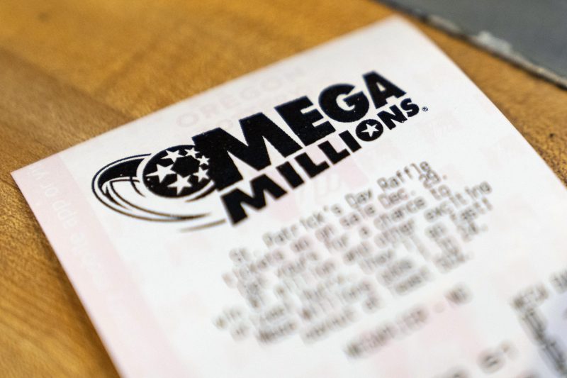 Mega Millions jackpot up to $800 million
