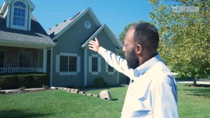 Man says insurance claim check disappeared from bank account