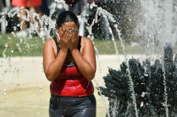 ¡Arde la ciudad! Santiago, lidera el ranking con la temperatura más alta del país