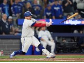 El tijuanense Alejandro Kirk no ganó el Guante de oro