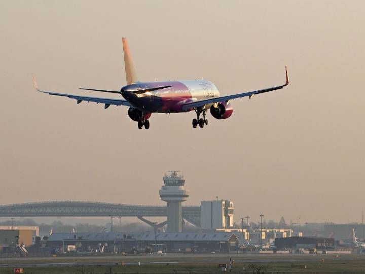 Very few UK flights affected by Airbus 320 software update