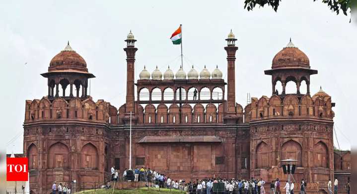 Delhi blast: Was Red Fort attack planned for January 26? What Faridabad doctor's phone revealed
