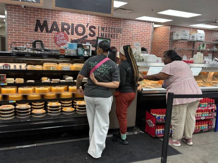 SNAP recipients in Las Vegas share struggles, wait for funding to process after government reopens