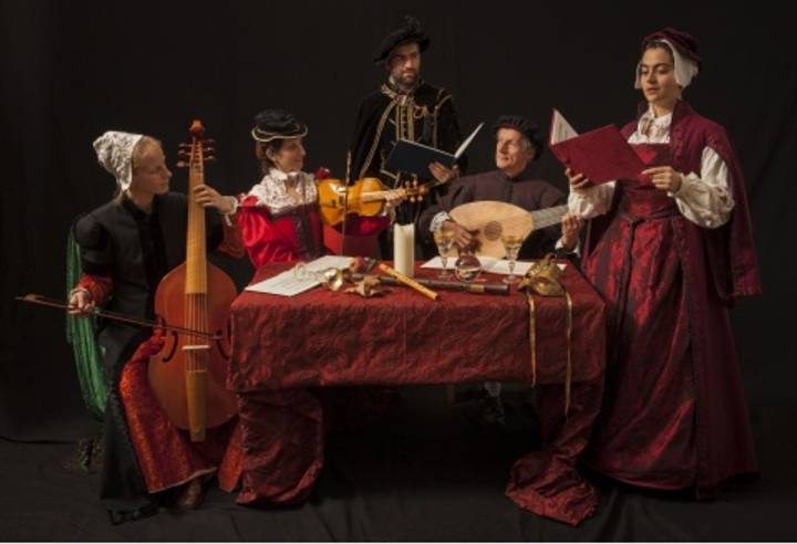 A Powys women's group tried sugarcraft and making ribbon decorations at a recent meeting