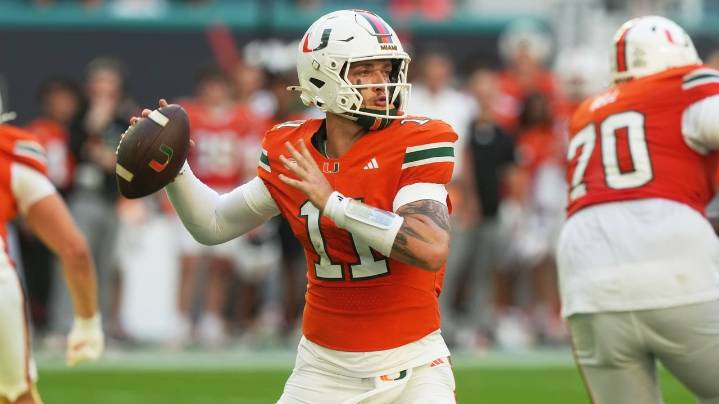 Carson Beck catches a TD pass, tops 10,000-yard milestone as No. 18 Miami rolls past Syracuse 38