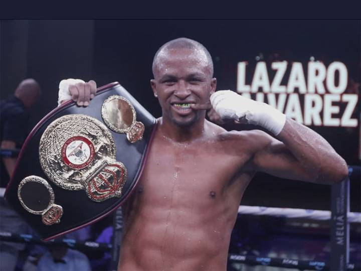 Locales barrieron en Noche cubana de boxeo profesional