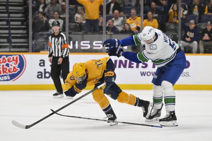 Deadspin | Brock Boeser's late OT goal boosts Canucks over Predators