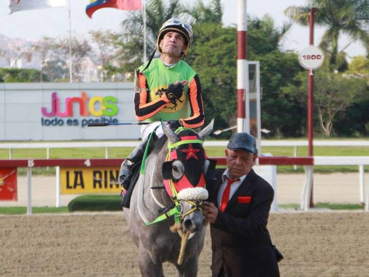 Jaime Lugo firmó cinco compromisos