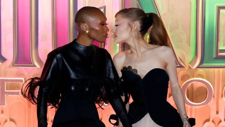 Ariana Grande zanja los rumores de una relación sentimental con Cynthia Erivo: "Me gusta transmitir apoyo y energía"