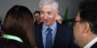 Hedge fund billionaire Bill Ackman just dropped a 4-word dating tip — and the internet is going crazy over it
