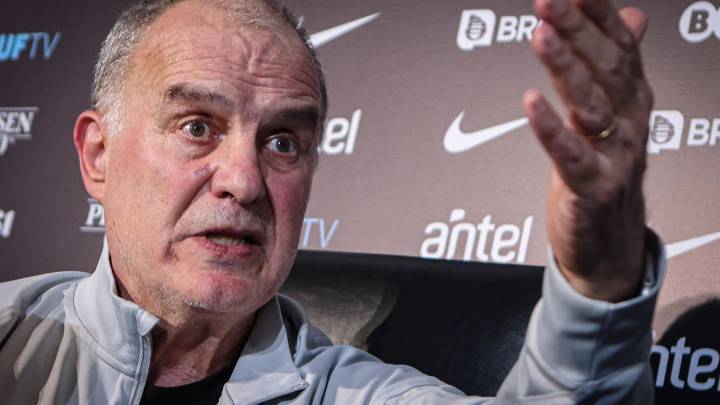 Marcelo Bielsa aclaró su situación con la selección de Uruguay luego de la goleada ante Estados Unidos