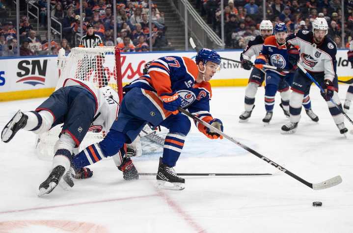 Where to stream McDavid and the Oilers vs. Blue Jackets NHL livestream today