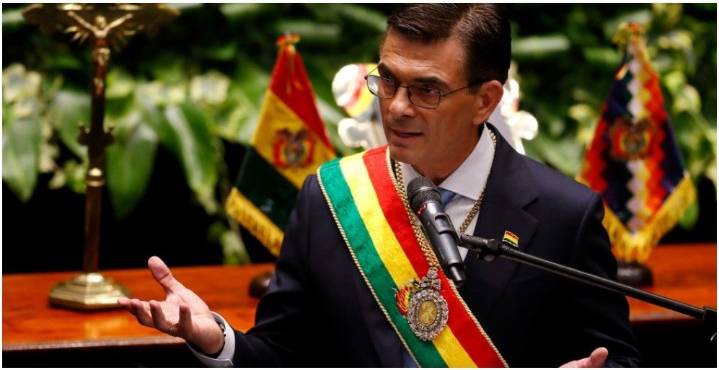 “Dios, patria y familia”: Rodrigo Paz Pereira juró con su slogan como nuevo presidente de Bolivia ante la Asamblea Legislativa