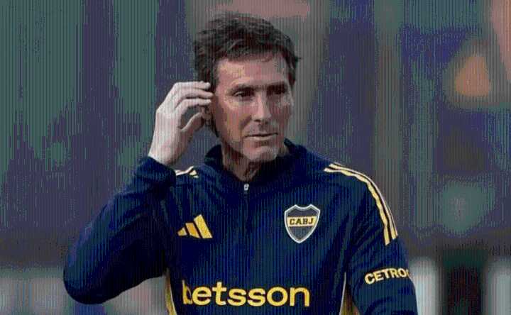 Úbeda sorprendió al dedicarle el triunfo a Miguel Russo y habló de su futuro en Boca