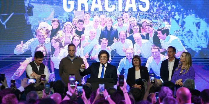 Milei define el futuro de su Gabinete: el lugar de Santiago Caputo, las fuerzas en pugna y el objetivo de lograr las reformas